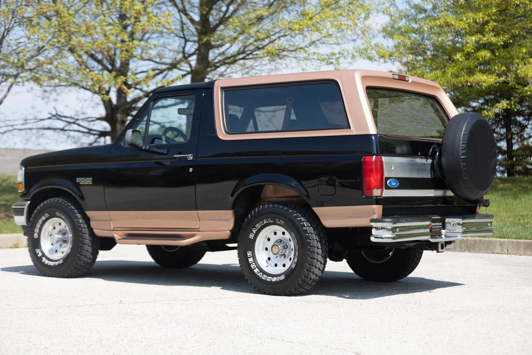 1994 Ford Bronco 5th Gen - Image 16 of 31