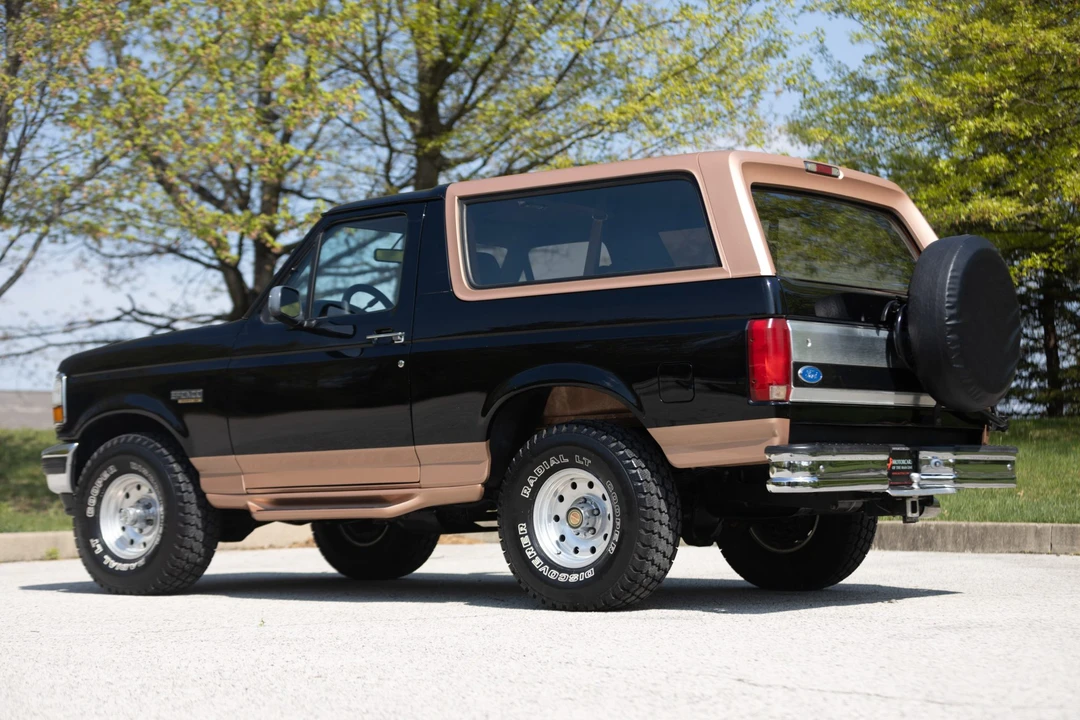 1994 Ford Bronco 5th Gen - Image 17 of 31
