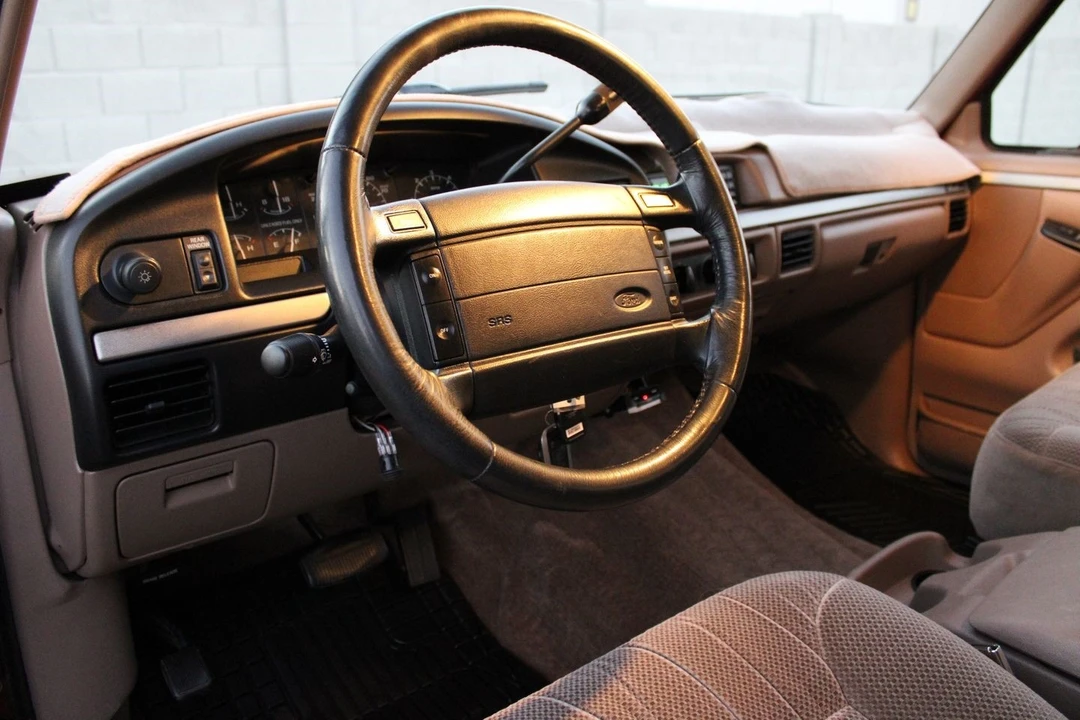 1994 Ford Bronco 5th Gen - Image 20 of 21