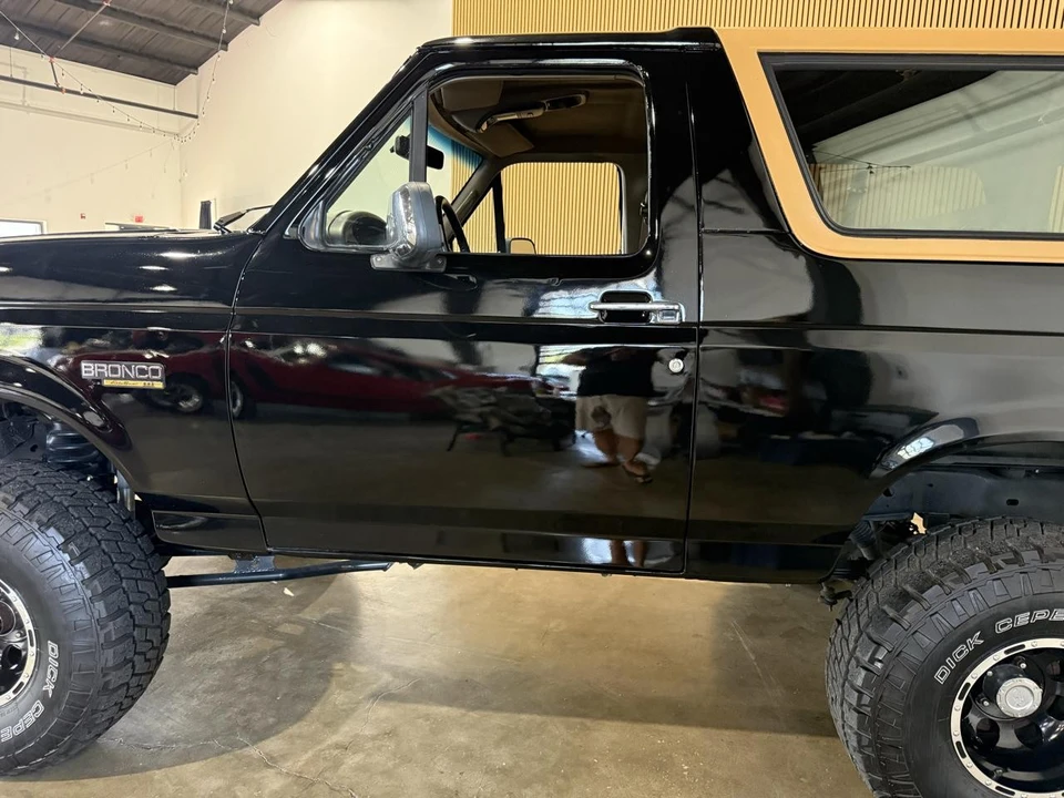 1994 Ford Bronco 5th Gen - Image 20 of 31
