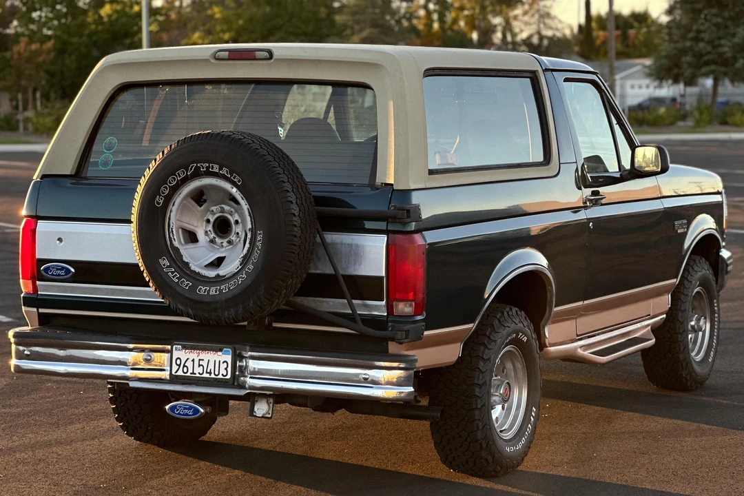 1994 Ford Bronco 5th Gen - Image 4 of 31