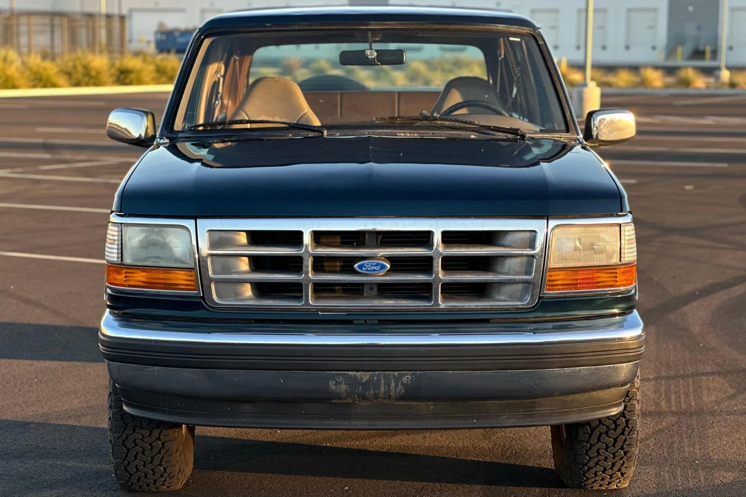1994 Ford Bronco 5th Gen - Image 2 of 31