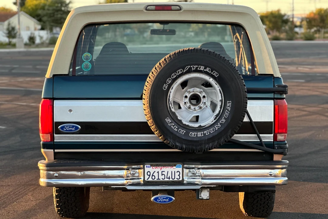 1994 Ford Bronco 5th Gen - Image 5 of 31