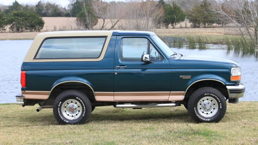 1994 Ford Bronco 5th Gen - Image 2 of 10