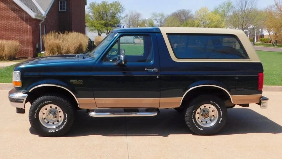 1994 Ford Bronco 5th Gen - Image 2 of 15