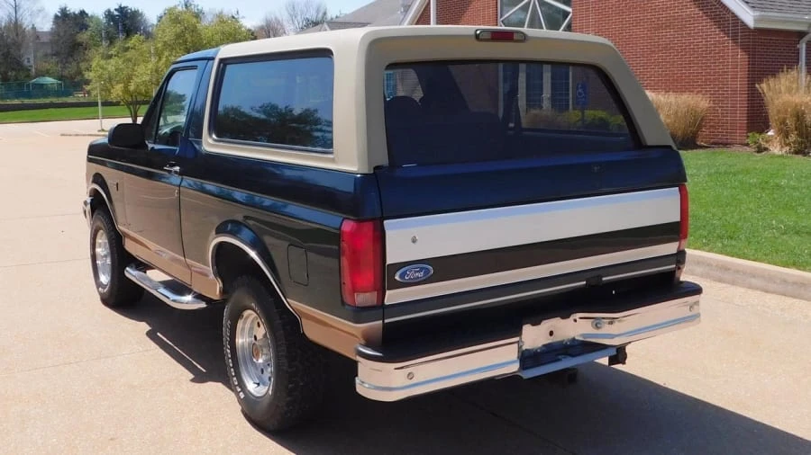 1994 Ford Bronco 5th Gen - Image 3 of 15