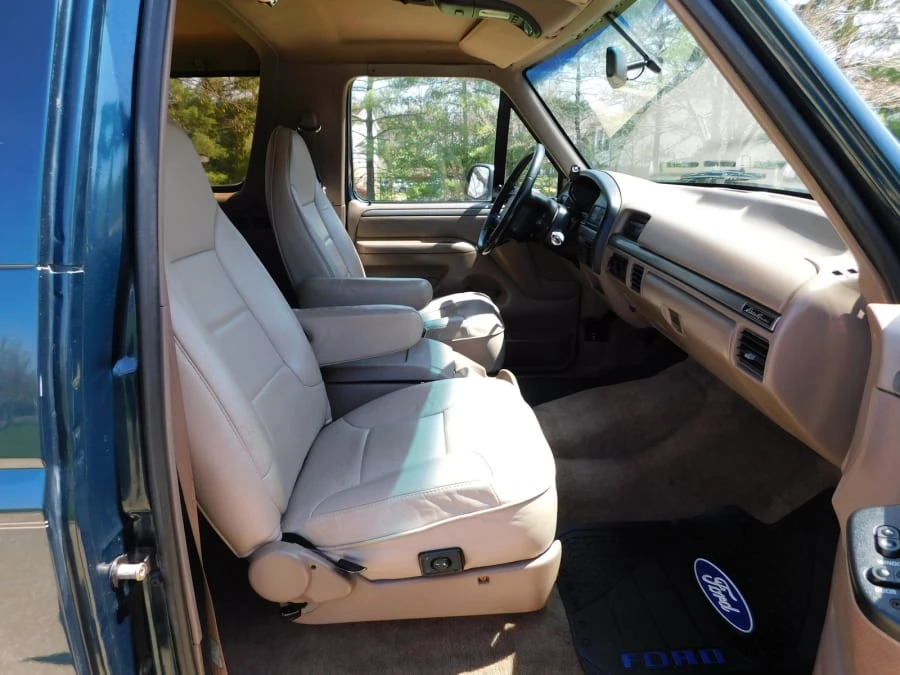 1994 Ford Bronco 5th Gen - Image 7 of 15