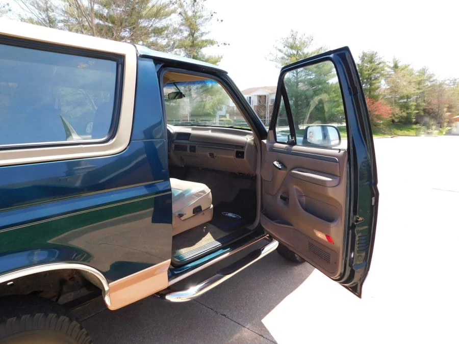 1994 Ford Bronco 5th Gen - Image 9 of 15