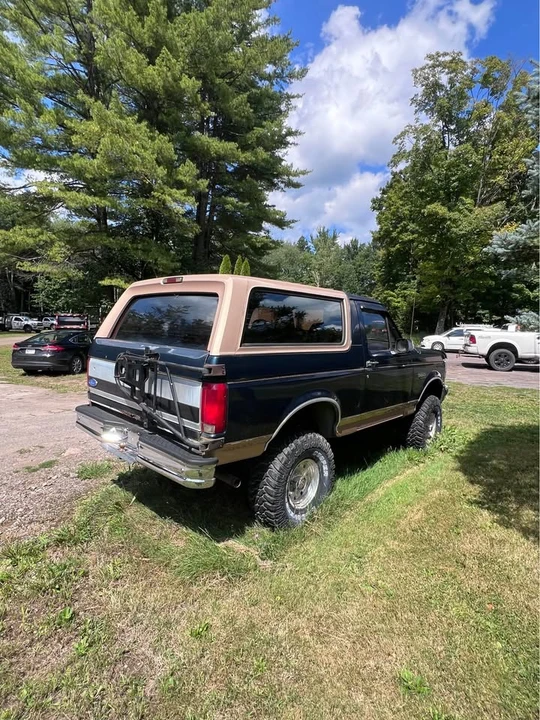 1994 Ford Bronco 5th Gen - Image 2 of 12
