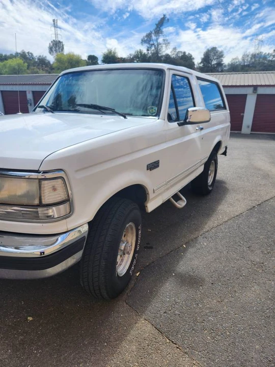 1994 Ford Bronco 5th Gen - Image 3 of 4