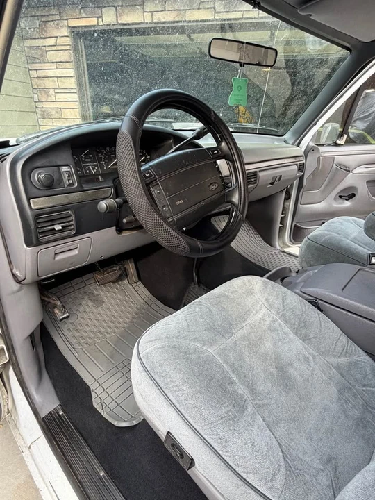 1994 Ford Bronco 5th Gen - Image 9 of 20
