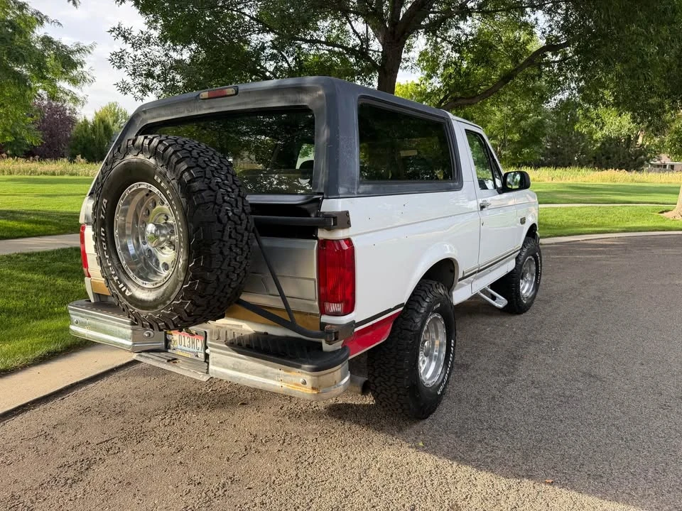 1994 Ford Bronco 5th Gen - Image 3 of 20