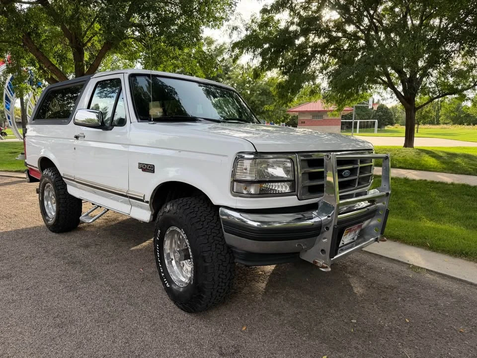 1994 Ford Bronco 5th Gen - Image 5 of 20
