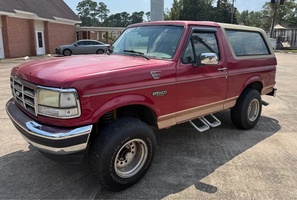 1994 Ford Bronco 5th Gen - Image 2 of 9