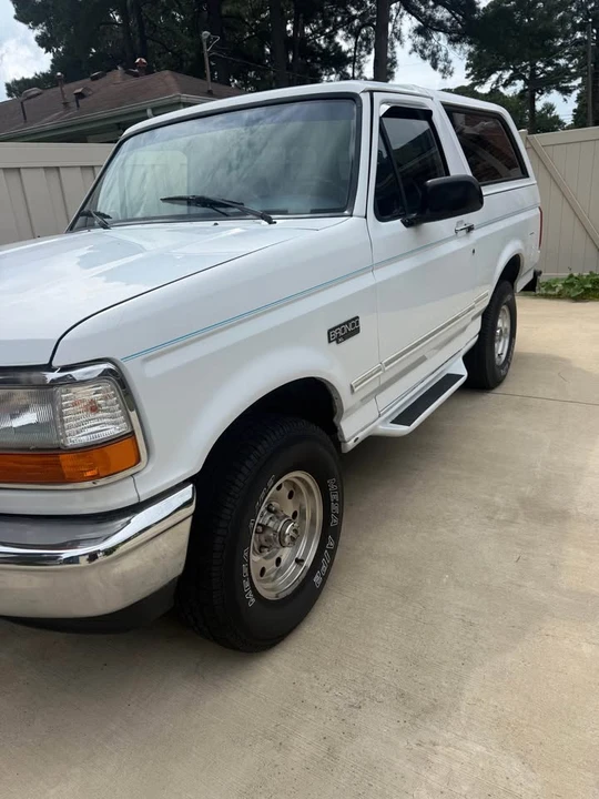 1994 Ford Bronco 5th Gen - Image 5 of 13