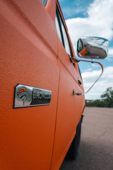 1994 Ford Bronco 5th Gen - Image 2 of 12