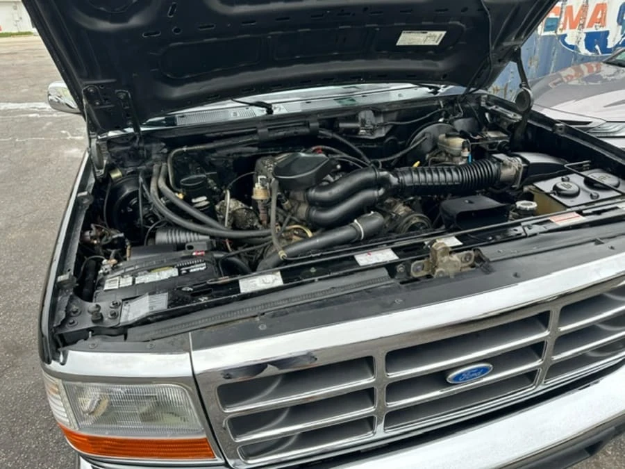 1994 Ford Bronco 5th Gen - Image 15 of 16