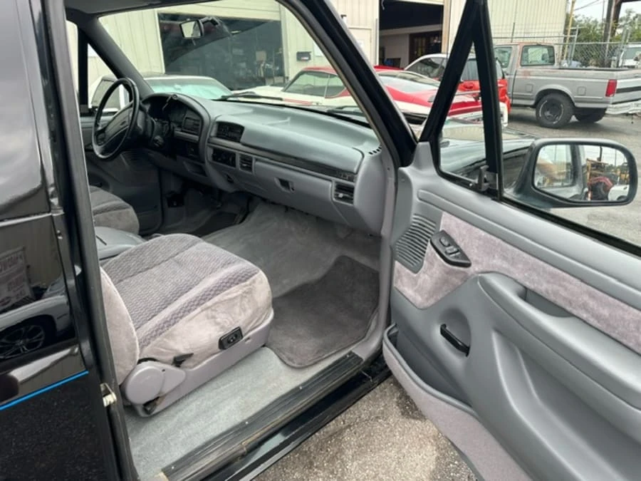 1994 Ford Bronco 5th Gen - Image 14 of 16