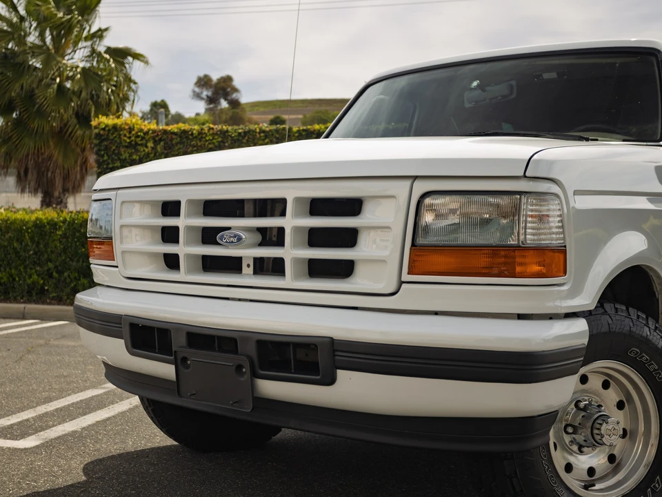 1994 Ford Bronco 5th Gen - Image 11 of 25