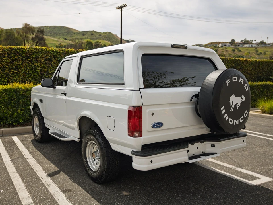 1994 Ford Bronco 5th Gen - Image 7 of 25