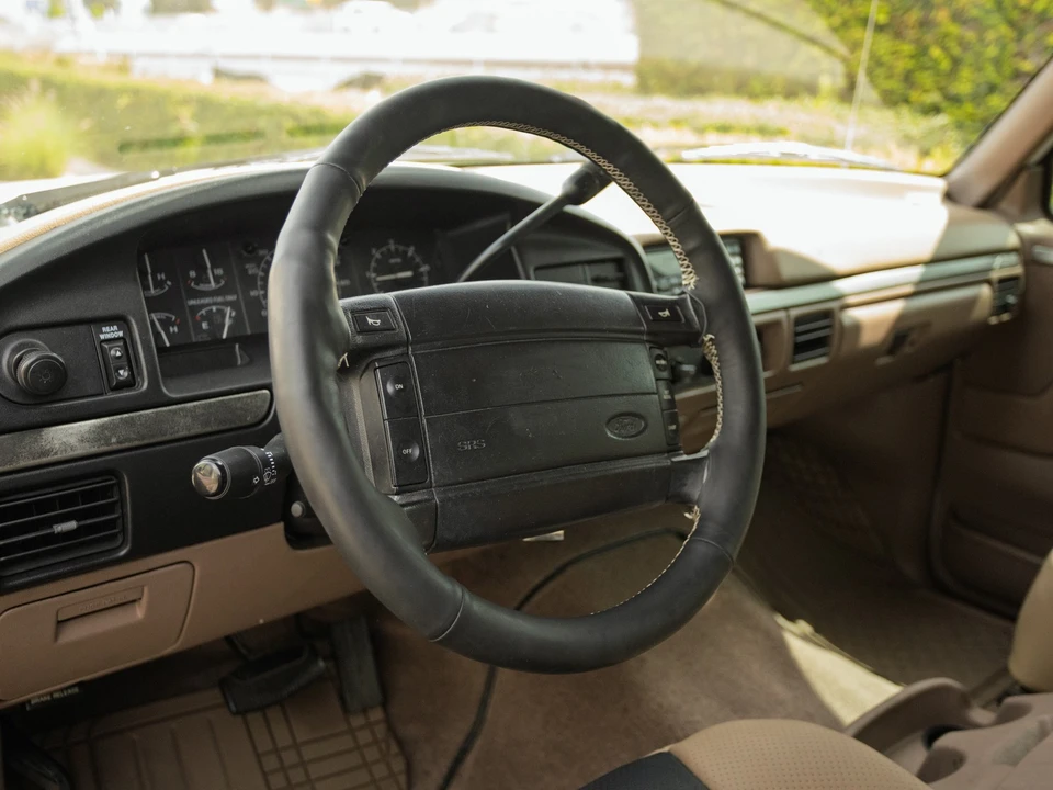 1994 Ford Bronco 5th Gen - Image 14 of 25