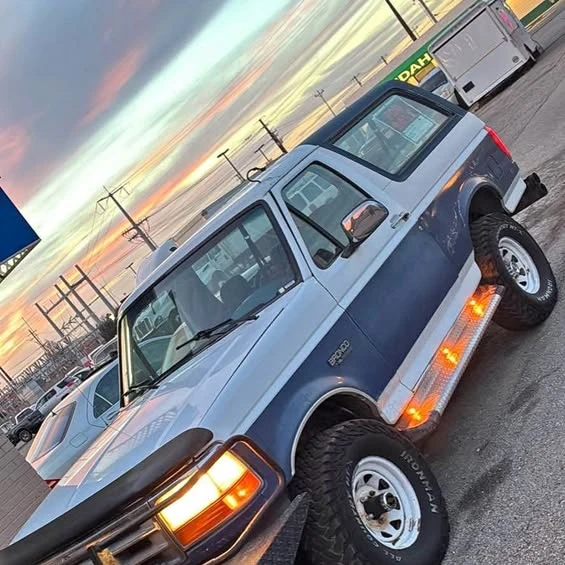 1994 Ford Bronco 5th Gen - Image 1 of 1
