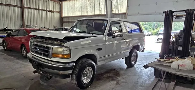 1994 Ford Bronco Sport Utility 2D