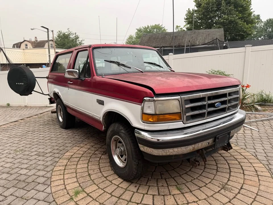 1994 Ford Bronco 5th Gen - Image 10 of 11