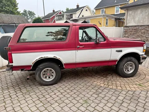 1994 Ford Bronco Sport Utility 2D