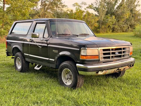 1994 Ford Bronco Sport Utility 2D