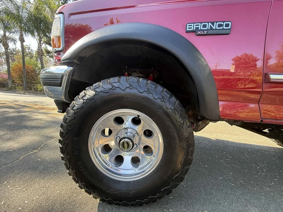 1994 Ford Bronco 5th Gen - Image 13 of 16