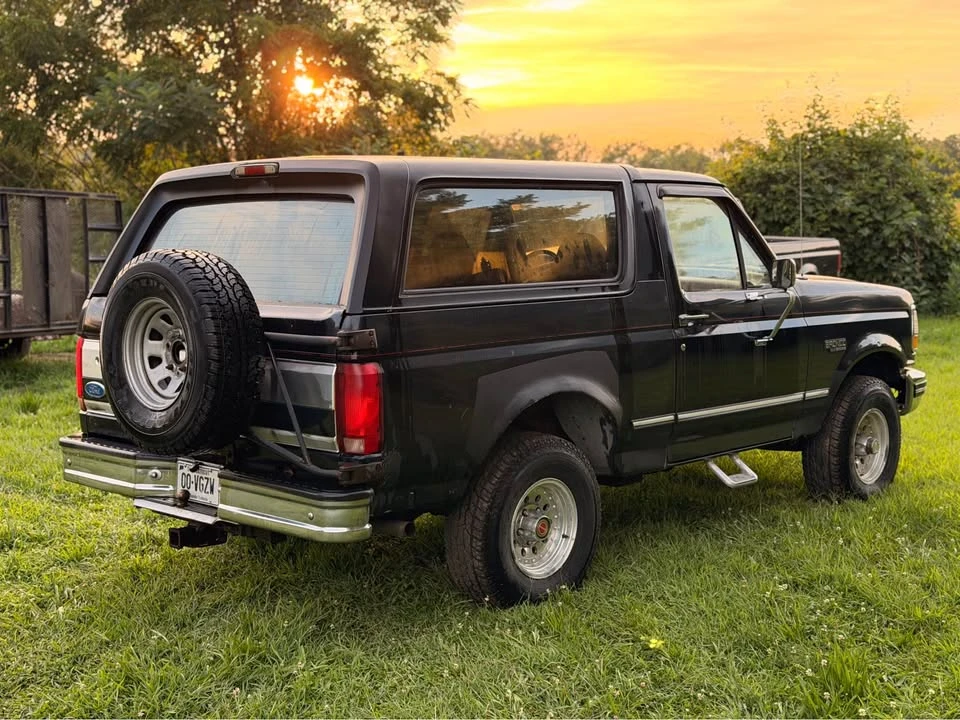 1994 Ford Bronco 5th Gen - Image 3 of 10
