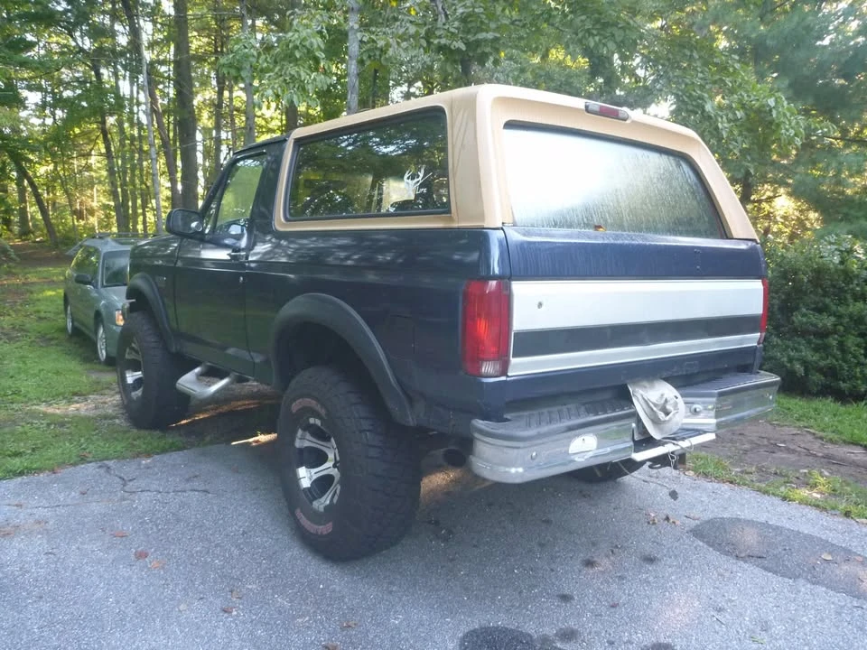 1994 Ford Bronco 5th Gen - Image 2 of 11