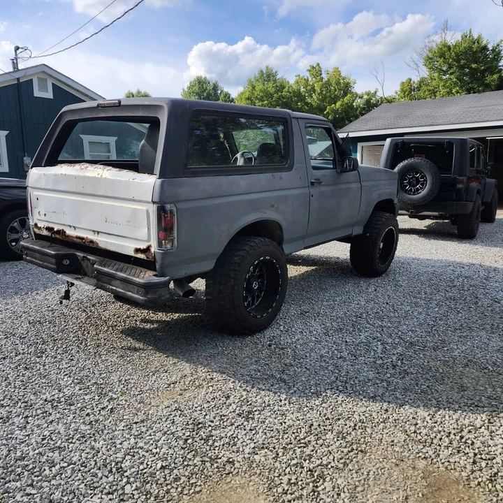 1994 Ford Bronco 5th Gen - Image 4 of 8