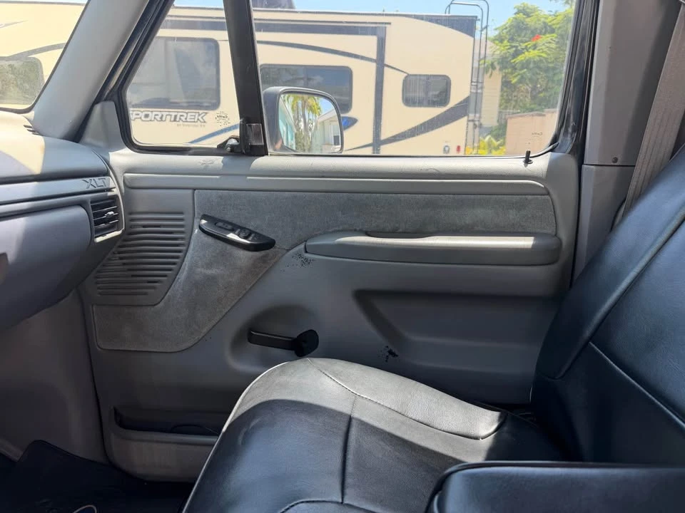 1994 Ford Bronco 5th Gen - Image 9 of 16