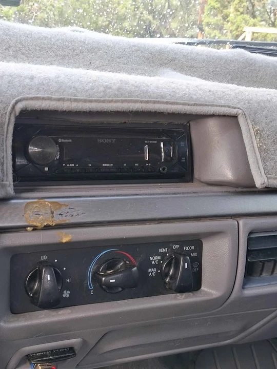 1994 Ford Bronco 5th Gen - Image 10 of 19
