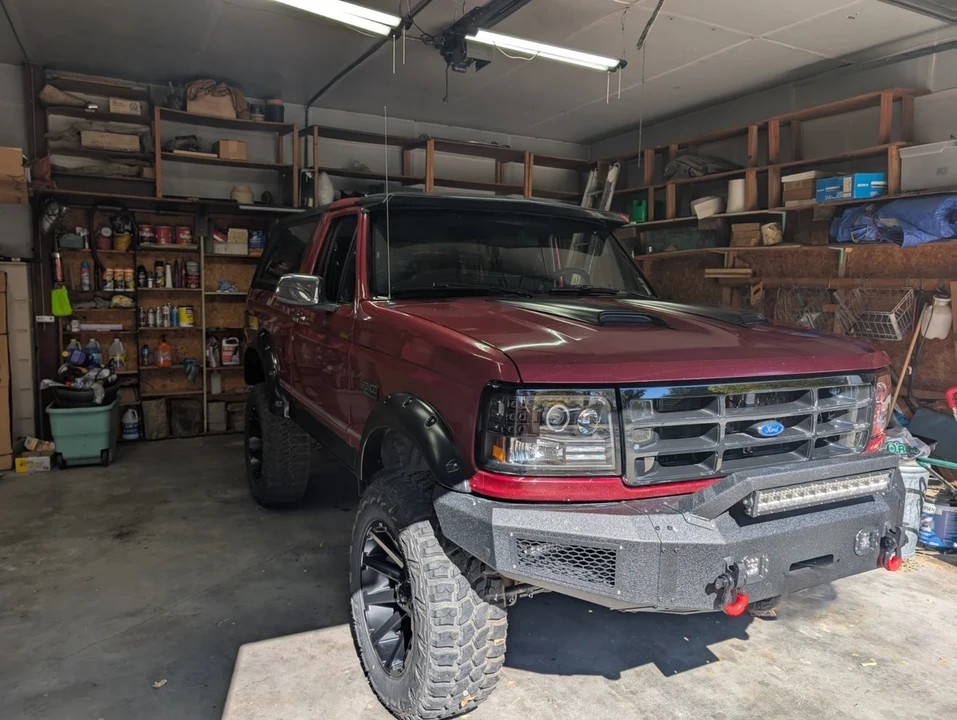 1994 Ford Bronco 5th Gen - Image 2 of 21