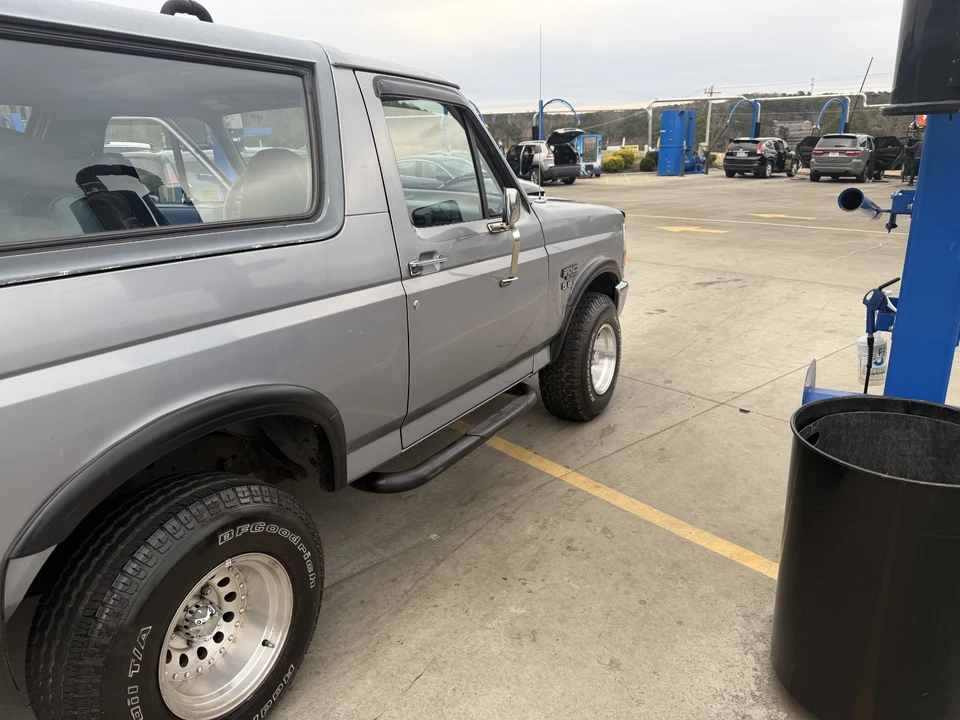 1994 Ford Bronco 5th Gen - Image 4 of 12
