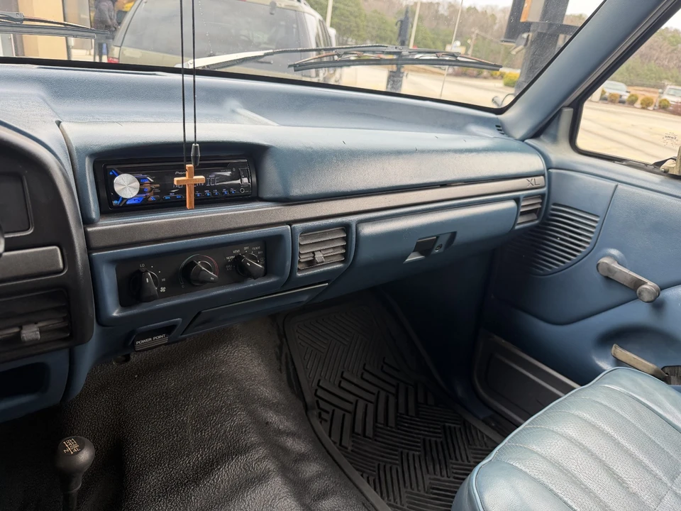 1994 Ford Bronco 5th Gen - Image 8 of 12