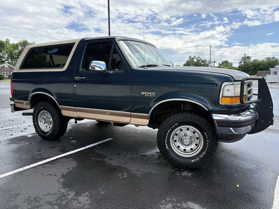 1994 Ford Bronco 5th Gen - Image 4 of 10