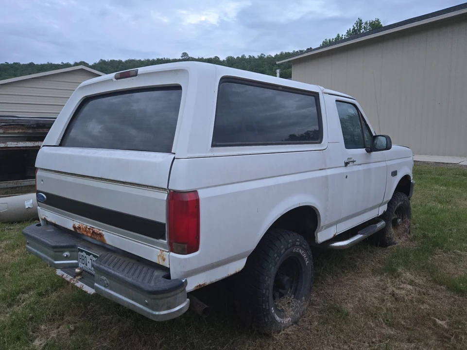 1994 Ford Bronco 5th Gen - Image 4 of 12