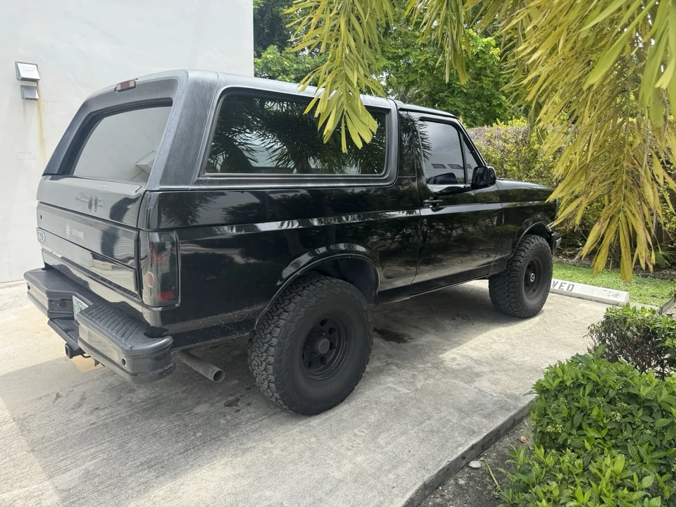 1994 Ford Bronco 5th Gen - Image 2 of 3