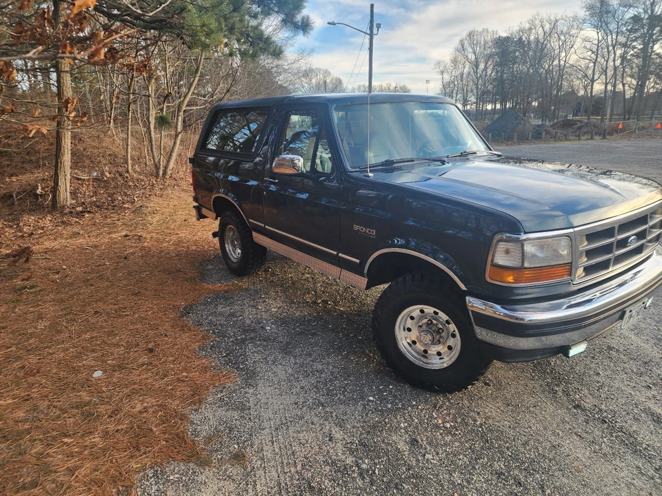 1994 Ford Bronco 5th Gen - Image 3 of 21