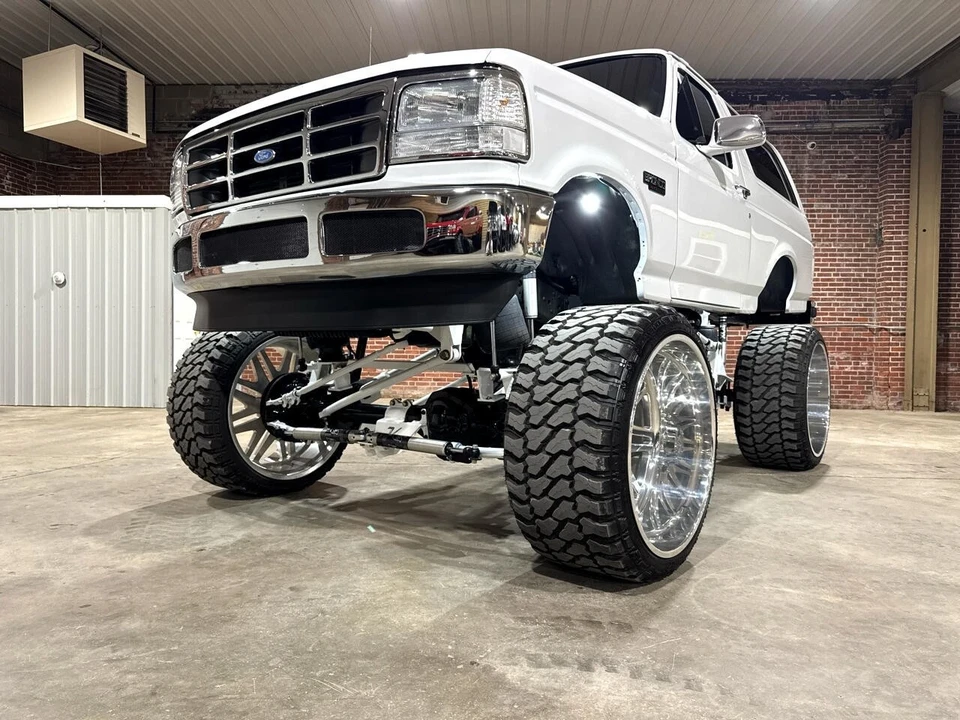 1994 Ford Bronco 5th Gen - Image 7 of 21