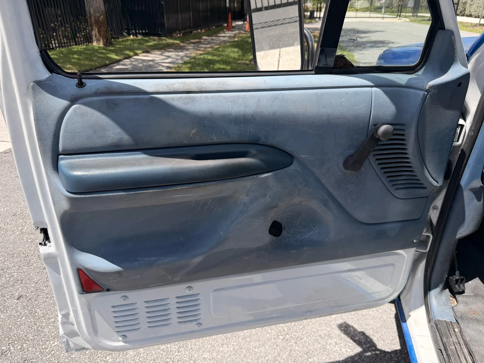 1994 Ford Bronco 5th Gen - Image 20 of 31