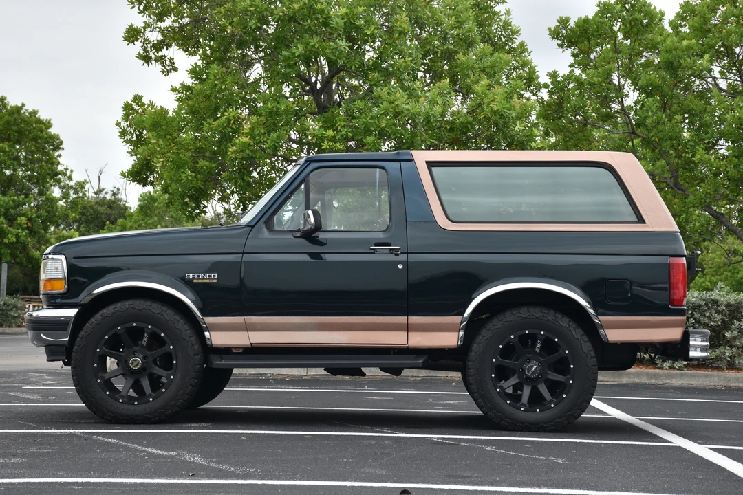 1994 Ford Bronco 5th Gen - Image 6 of 17