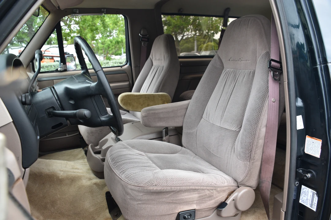 1994 Ford Bronco 5th Gen - Image 15 of 17