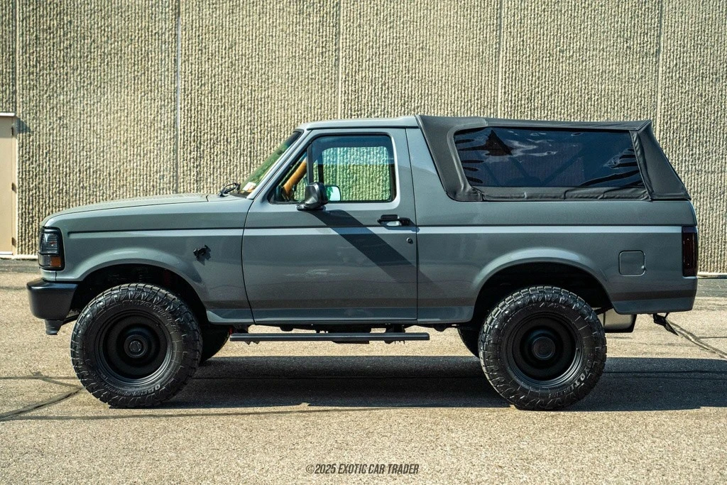1994 Ford Bronco 5th Gen - Image 3 of 12
