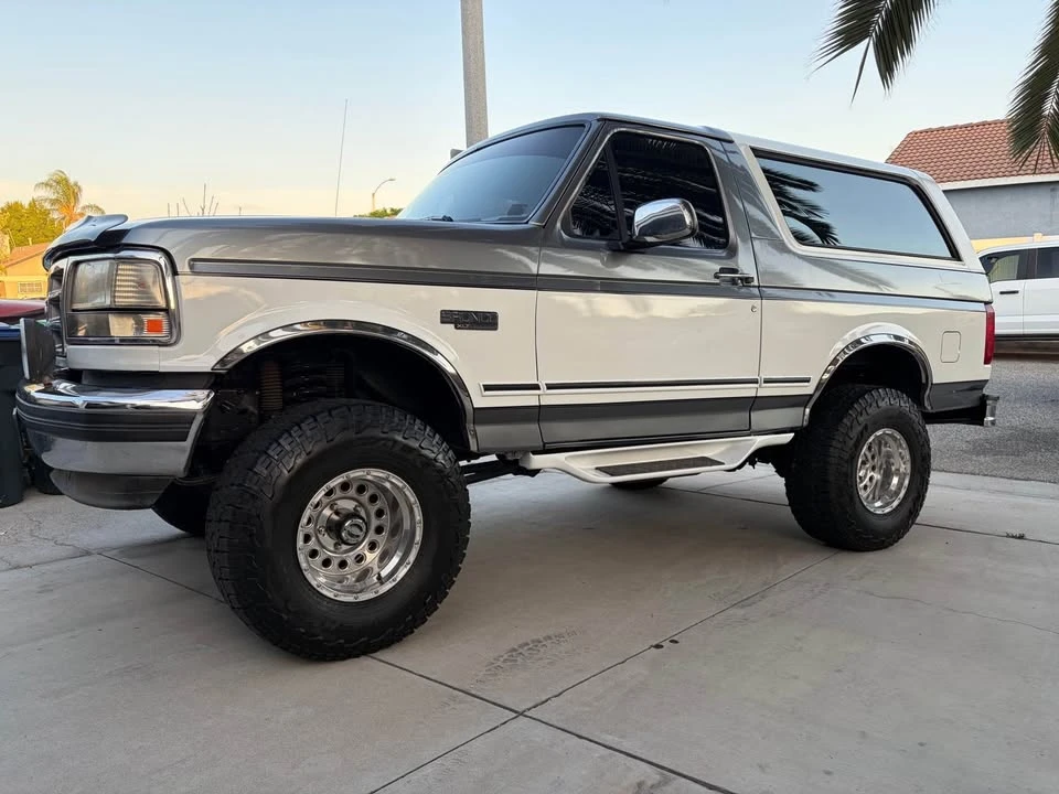 1994 Ford Bronco 5th Gen - Image 3 of 8