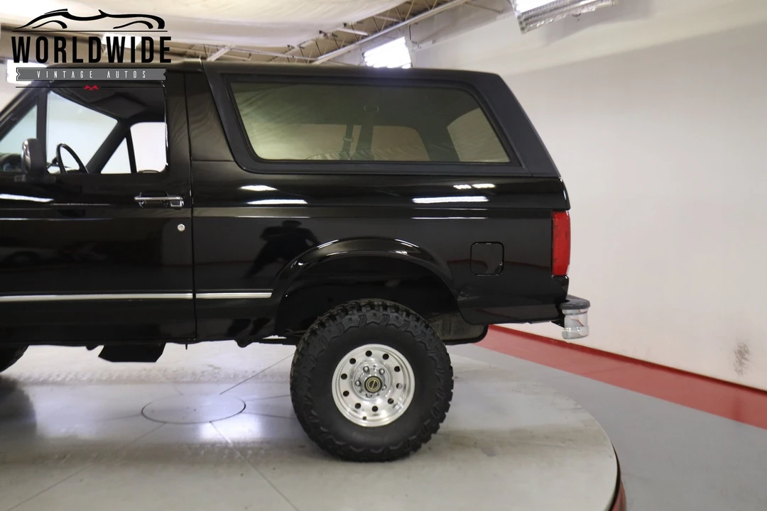 1994 Ford Bronco 5th Gen - Image 10 of 12